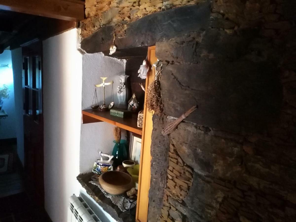 A Casinha Da Aldeia De Xisto * Fundao